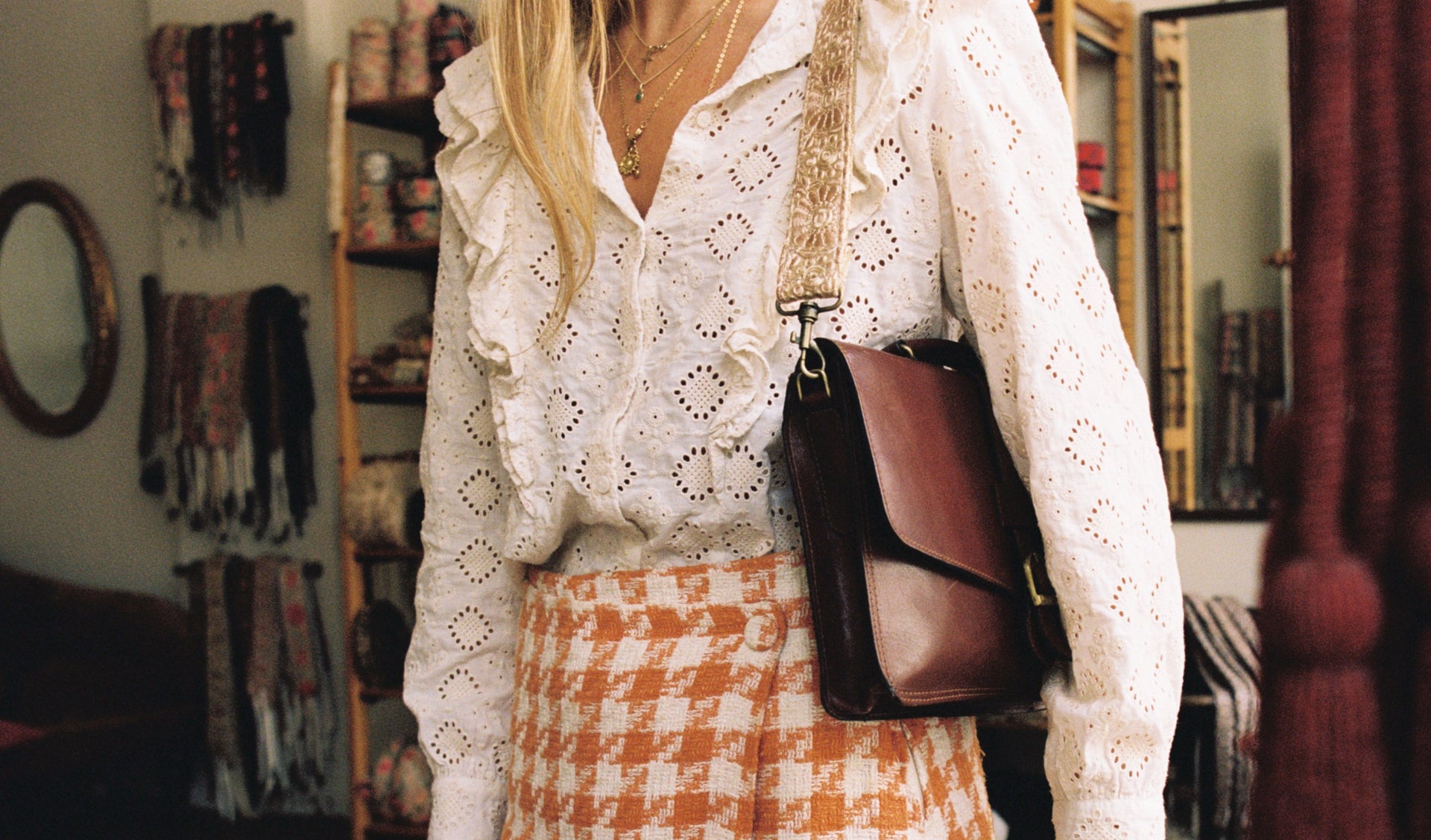 The Multifaceted Charm of the La N’atelier Strap
