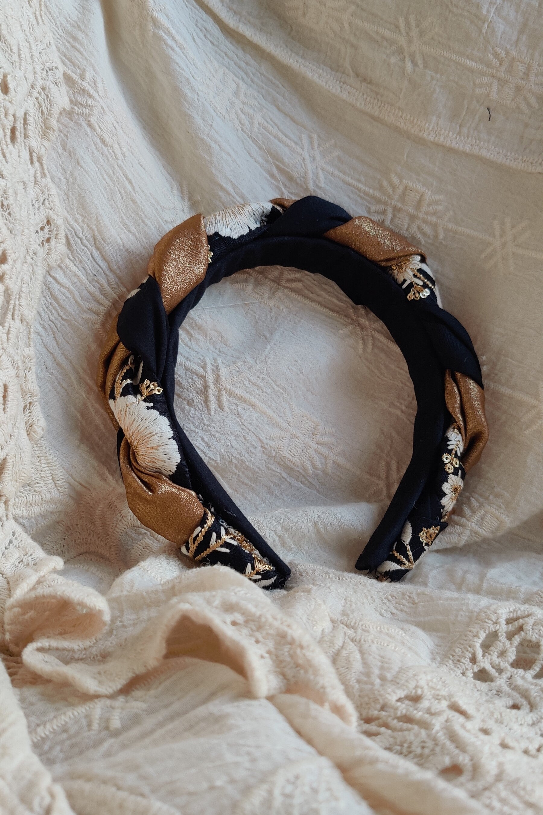 Moonflower Dark