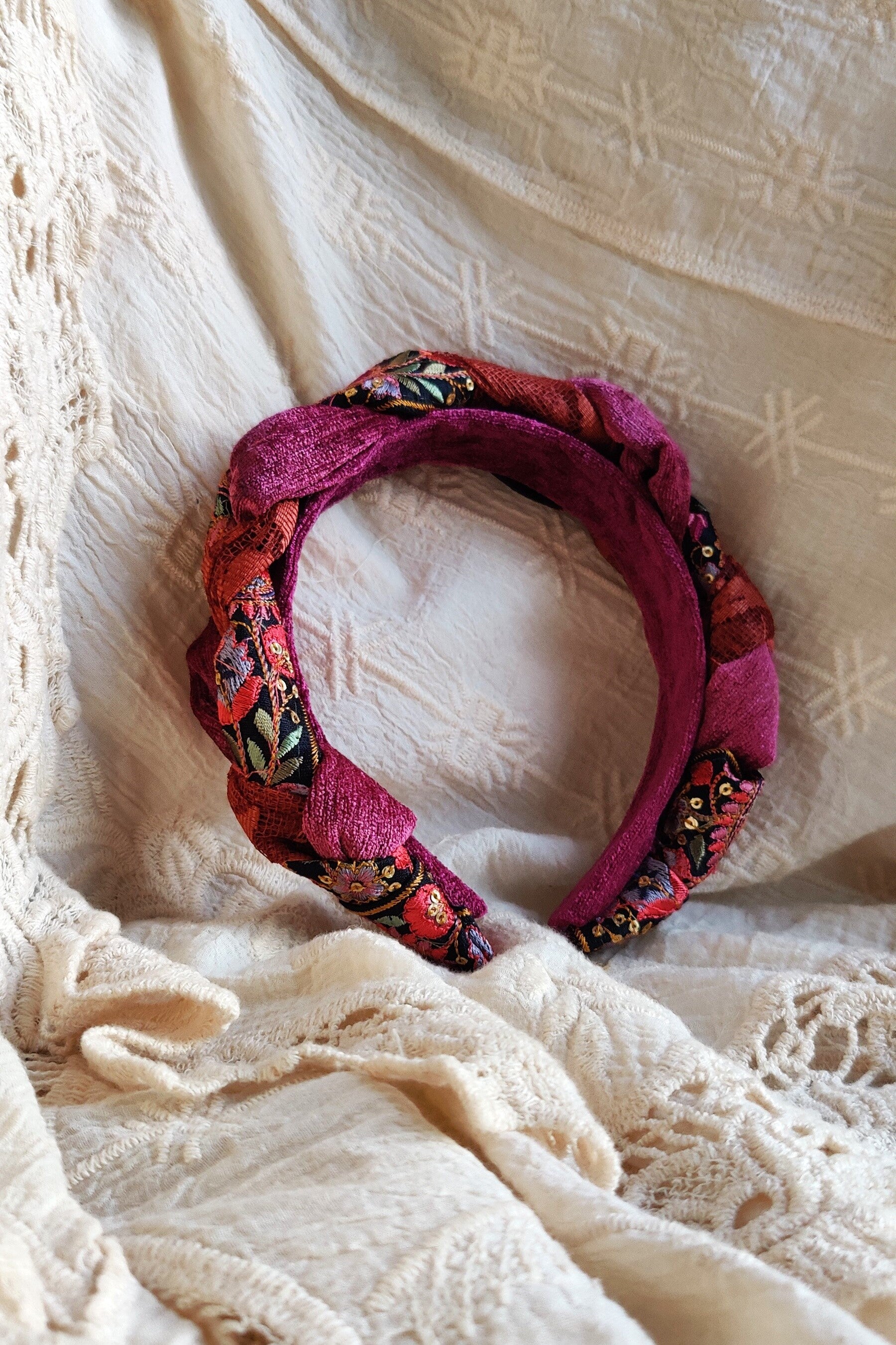 Paisley Dark