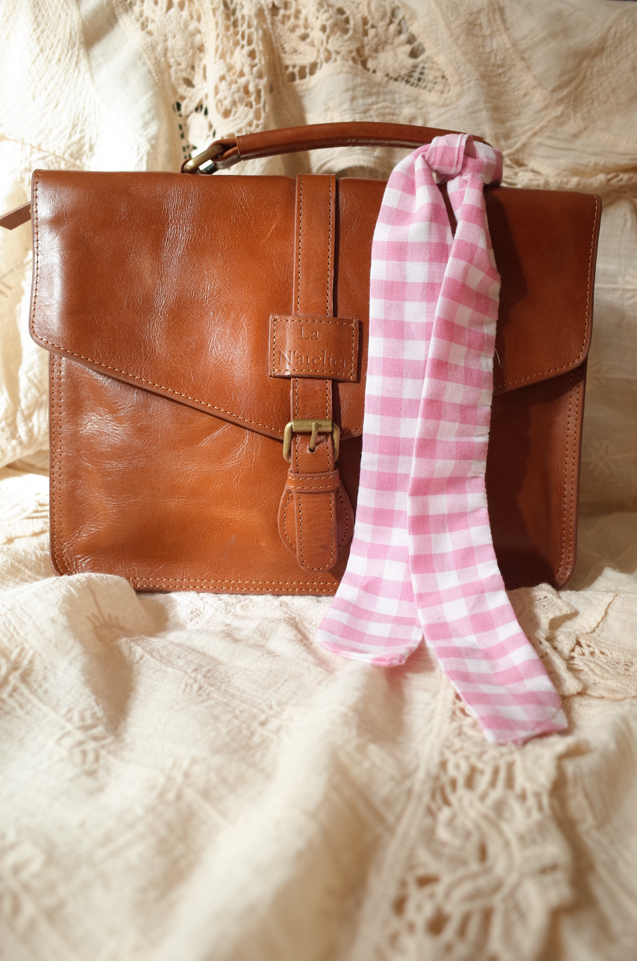 Scrunchie Pink and White
